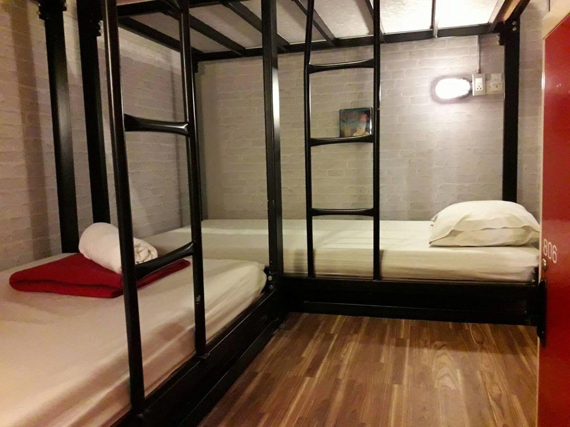 Bed Bangkok Hostel Exterior foto
